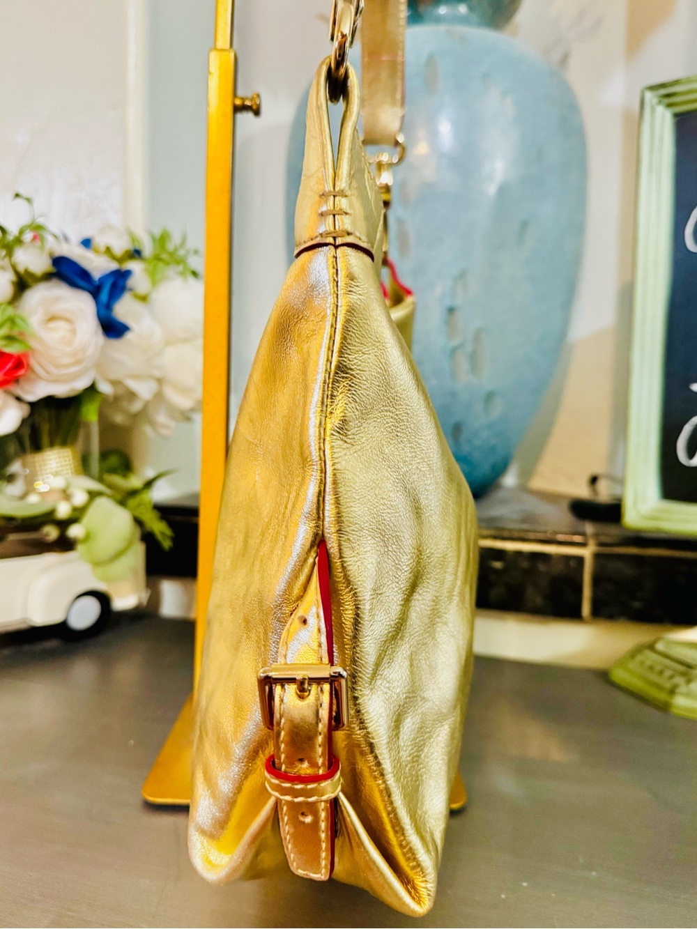 Dooney & Bourke Metallic Gold Leather Logo Lock Sac Hobo Shoulder Bag like new - Picture 9 of 16